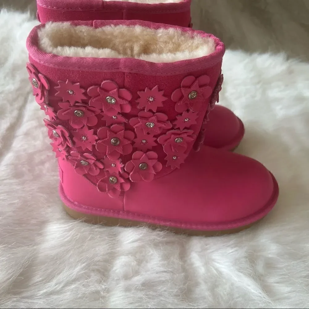 UGG Nubuck Studded Accents Snow Boots (4)